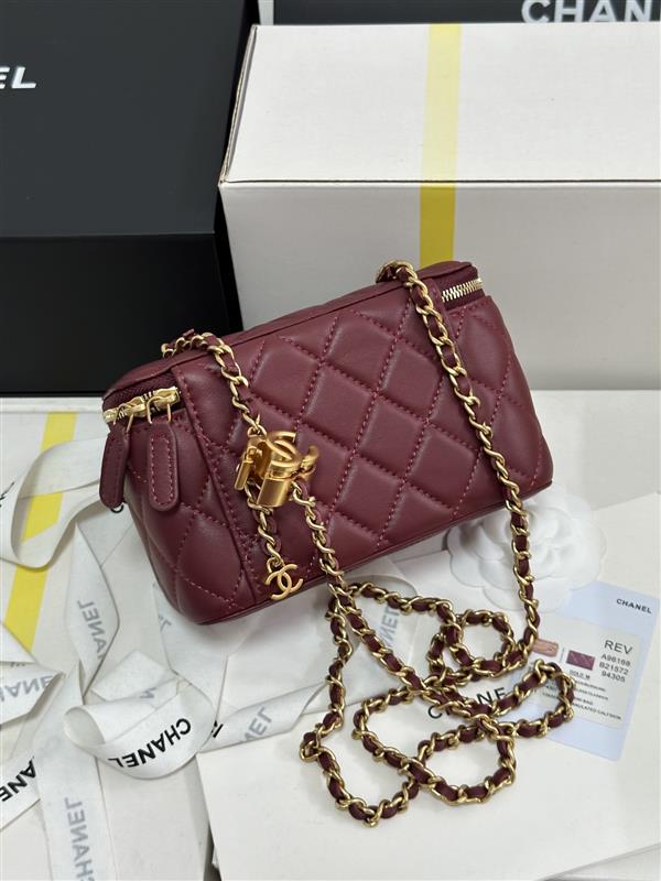 2026127205141196 700